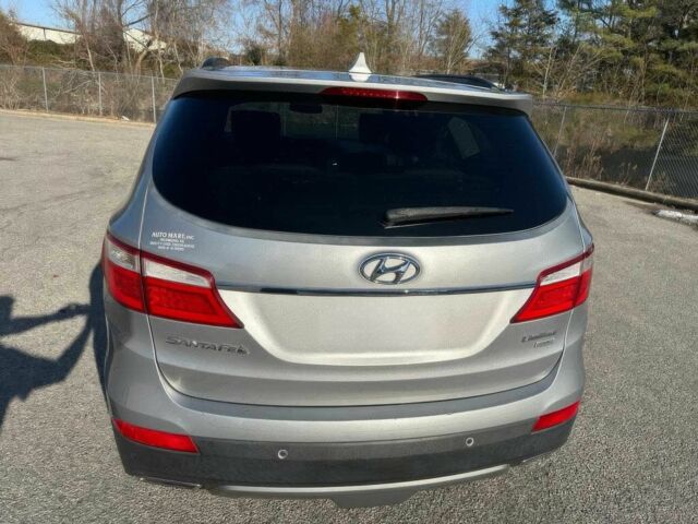Сірий Хендай Санта Фе, об'ємом двигуна 3.3 л та пробігом 72 тис. км за 4100 $, фото 5 на Automoto.ua