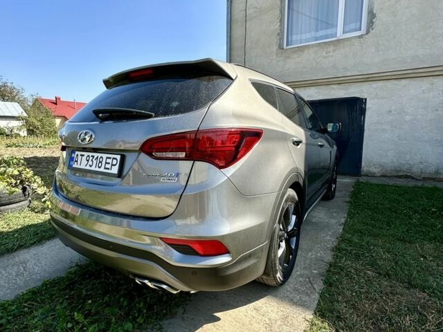 Серый Хендай Санта Фе, объемом двигателя 2 л и пробегом 104 тыс. км за 19400 $, фото 9 на Automoto.ua