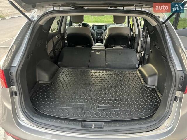 Сірий Хендай Санта Фе, об'ємом двигуна 2.36 л та пробігом 156 тис. км за 16200 $, фото 43 на Automoto.ua