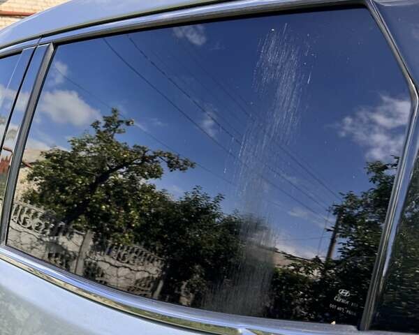 Сірий Хендай Санта Фе, об'ємом двигуна 2.36 л та пробігом 187 тис. км за 15600 $, фото 11 на Automoto.ua