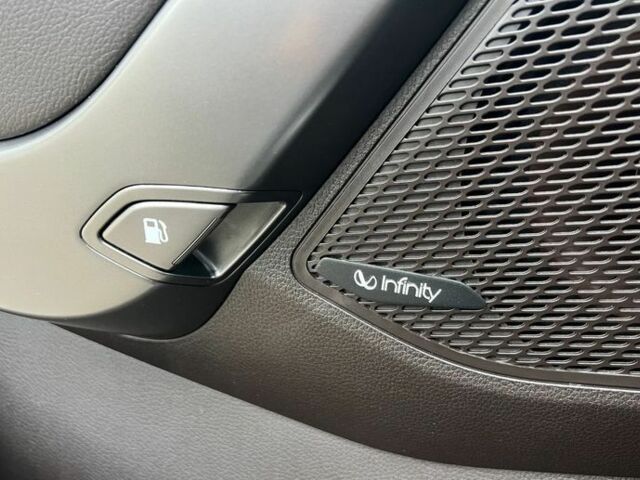 Серый Хендай Санта Фе, объемом двигателя 2 л и пробегом 168 тыс. км за 9300 $, фото 17 на Automoto.ua