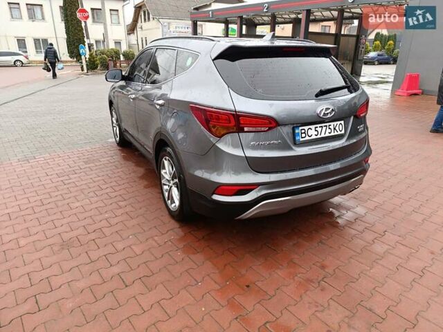 Сірий Хендай Санта Фе, об'ємом двигуна 2 л та пробігом 105 тис. км за 20700 $, фото 4 на Automoto.ua