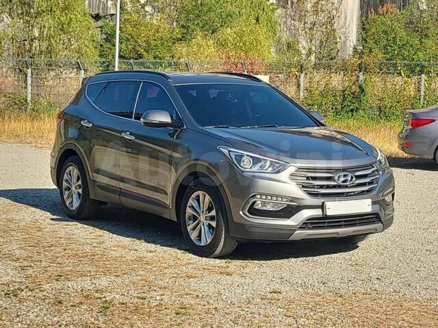 Серый Хендай Санта Фе, объемом двигателя 2 л и пробегом 54 тыс. км за 11700 $, фото 1 на Automoto.ua