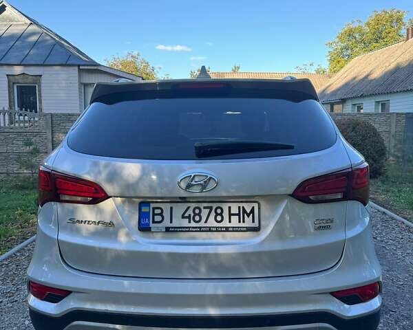 Сірий Хендай Санта Фе, об'ємом двигуна 2.2 л та пробігом 186 тис. км за 22500 $, фото 4 на Automoto.ua