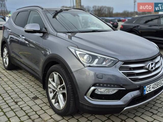 Серый Хендай Санта Фе, объемом двигателя 2.2 л и пробегом 175 тыс. км за 21400 $, фото 2 на Automoto.ua