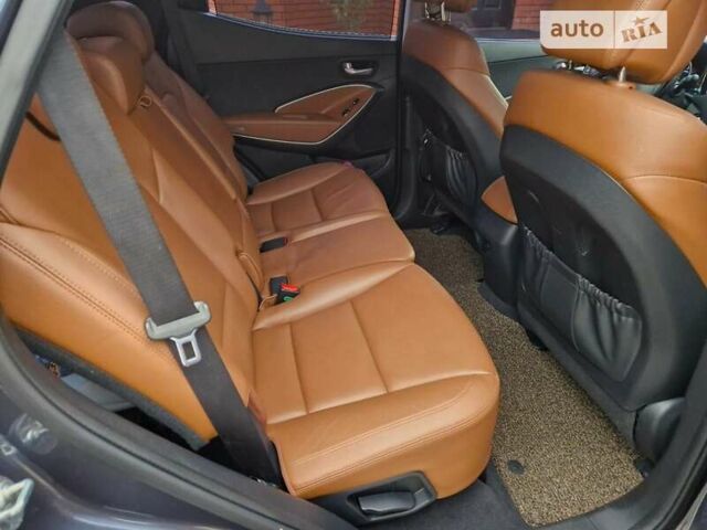 Серый Хендай Санта Фе, объемом двигателя 2 л и пробегом 162 тыс. км за 22700 $, фото 36 на Automoto.ua