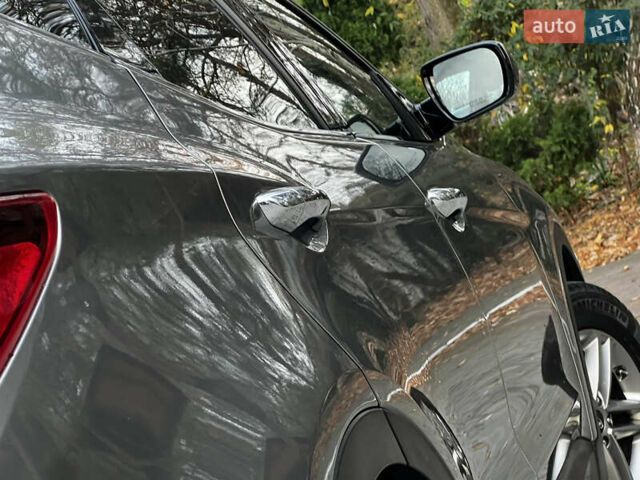 Серый Хендай Санта Фе, объемом двигателя 2.36 л и пробегом 147 тыс. км за 14700 $, фото 65 на Automoto.ua