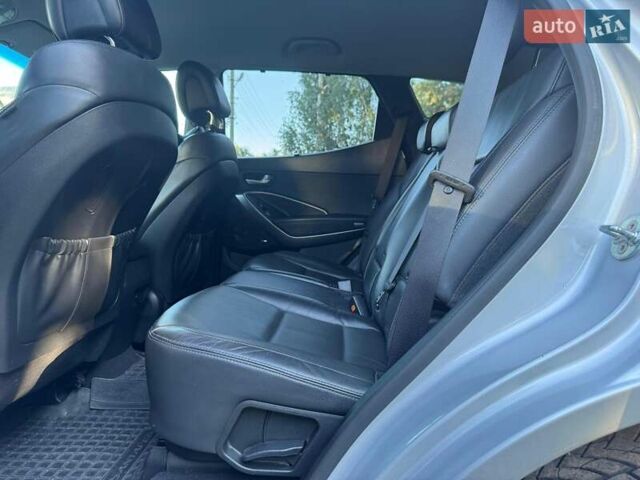 Сірий Хендай Санта Фе, об'ємом двигуна 2.2 л та пробігом 186 тис. км за 22500 $, фото 14 на Automoto.ua
