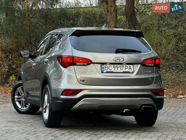 Серый Хендай Санта Фе, объемом двигателя 2.36 л и пробегом 147 тыс. км за 14700 $, фото 38 на Automoto.ua