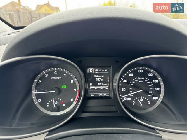 Серый Хендай Санта Фе, объемом двигателя 2.36 л и пробегом 133 тыс. км за 13800 $, фото 10 на Automoto.ua