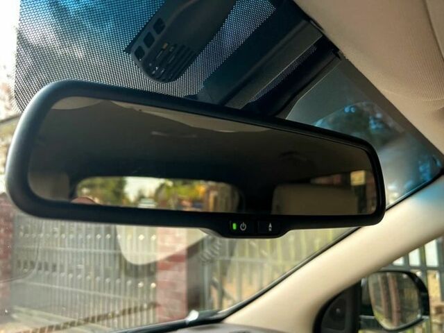 Серый Хендай Санта Фе, объемом двигателя 2 л и пробегом 168 тыс. км за 9800 $, фото 23 на Automoto.ua