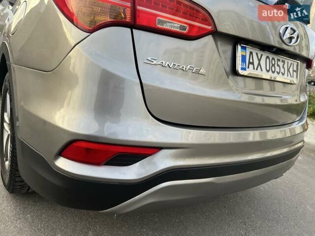 Сірий Хендай Санта Фе, об'ємом двигуна 2.36 л та пробігом 156 тис. км за 16200 $, фото 29 на Automoto.ua