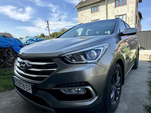 Серый Хендай Санта Фе, объемом двигателя 2 л и пробегом 104 тыс. км за 19400 $, фото 11 на Automoto.ua