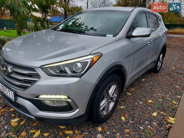 Серый Хендай Санта Фе, объемом двигателя 2.36 л и пробегом 110 тыс. км за 18000 $, фото 5 на Automoto.ua