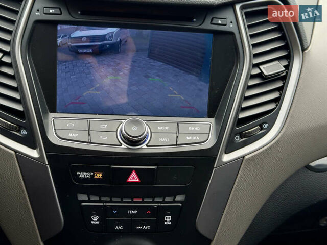 Серый Хендай Санта Фе, объемом двигателя 2.36 л и пробегом 110 тыс. км за 15500 $, фото 29 на Automoto.ua