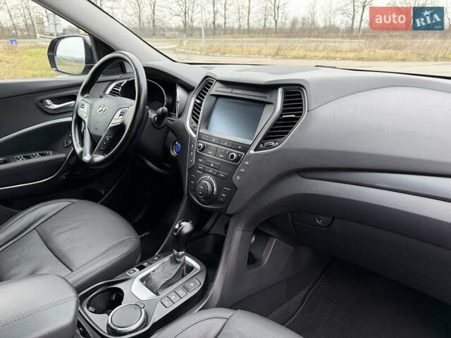 Серый Хендай Санта Фе, объемом двигателя 2.2 л и пробегом 131 тыс. км за 24000 $, фото 47 на Automoto.ua