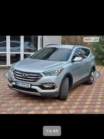 Серый Хендай Санта Фе, объемом двигателя 2.4 л и пробегом 160 тыс. км за 15500 $, фото 4 на Automoto.ua