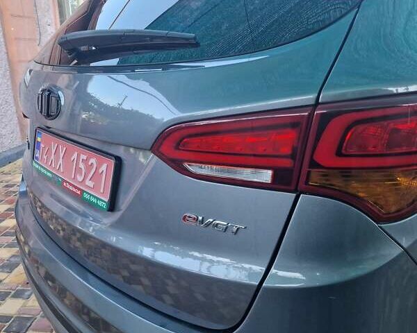 Серый Хендай Санта Фе, объемом двигателя 2 л и пробегом 182 тыс. км за 19900 $, фото 23 на Automoto.ua