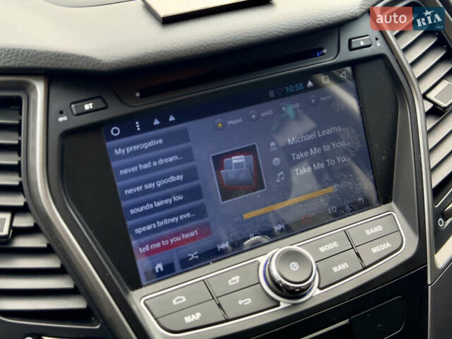 Серый Хендай Санта Фе, объемом двигателя 2.36 л и пробегом 110 тыс. км за 15500 $, фото 28 на Automoto.ua