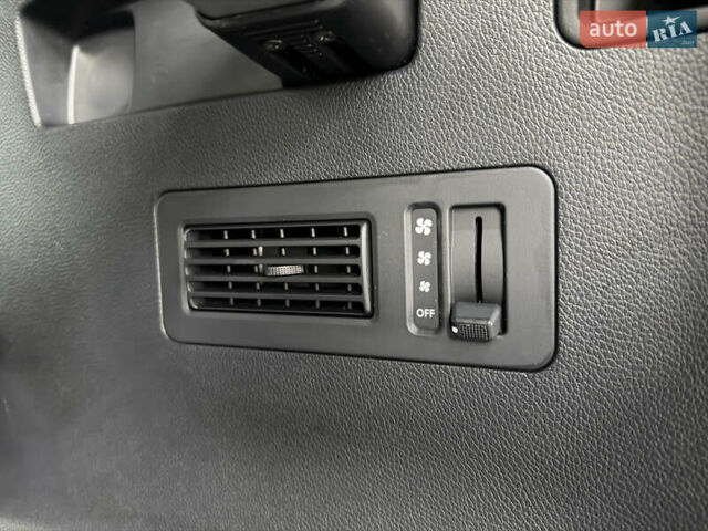 Серый Хендай Санта Фе, объемом двигателя 2.2 л и пробегом 131 тыс. км за 24000 $, фото 63 на Automoto.ua