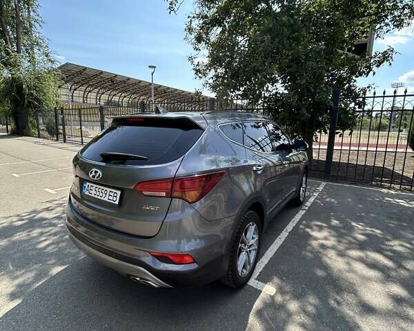 Серый Хендай Санта Фе, объемом двигателя 2.2 л и пробегом 223 тыс. км за 20250 $, фото 22 на Automoto.ua