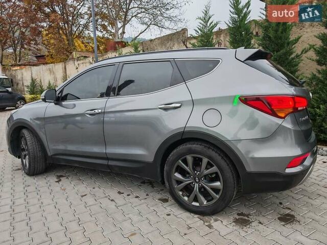 Сірий Хендай Санта Фе, об'ємом двигуна 2.2 л та пробігом 195 тис. км за 19500 $, фото 3 на Automoto.ua