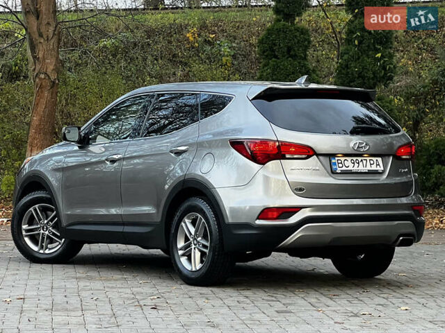 Серый Хендай Санта Фе, объемом двигателя 2.36 л и пробегом 147 тыс. км за 14700 $, фото 40 на Automoto.ua