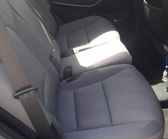 Серый Хендай Санта Фе, объемом двигателя 2.4 л и пробегом 160 тыс. км за 13000 $, фото 5 на Automoto.ua