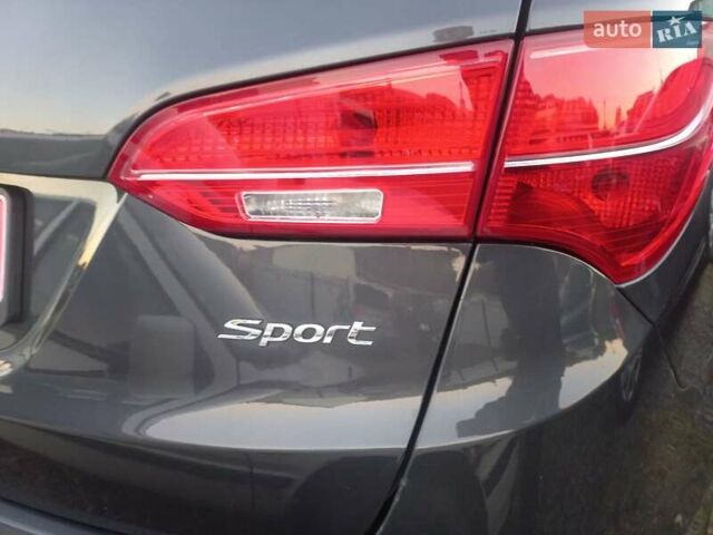 Серый Хендай Санта Фе, объемом двигателя 2.36 л и пробегом 216 тыс. км за 11650 $, фото 5 на Automoto.ua