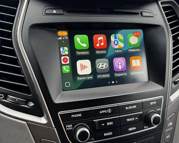 Серый Хендай Санта Фе, объемом двигателя 2.36 л и пробегом 133 тыс. км за 13800 $, фото 9 на Automoto.ua