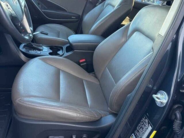 Серый Хендай Санта Фе, объемом двигателя 3.3 л и пробегом 62 тыс. км за 8200 $, фото 7 на Automoto.ua