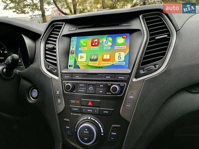 Серый Хендай Санта Фе, объемом двигателя 2 л и пробегом 187 тыс. км за 21555 $, фото 21 на Automoto.ua