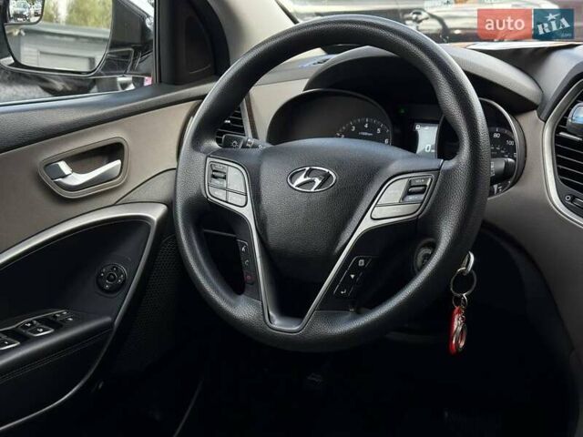 Серый Хендай Санта Фе, объемом двигателя 2.36 л и пробегом 123 тыс. км за 16900 $, фото 50 на Automoto.ua