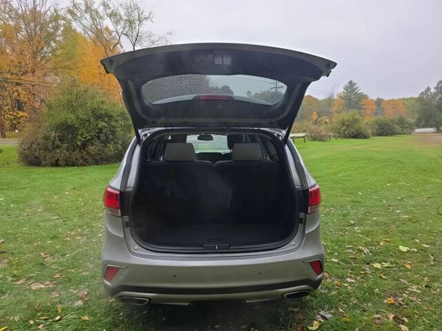 Сірий Хендай Санта Фе, об'ємом двигуна 3.3 л та пробігом 70 тис. км за 3400 $, фото 12 на Automoto.ua