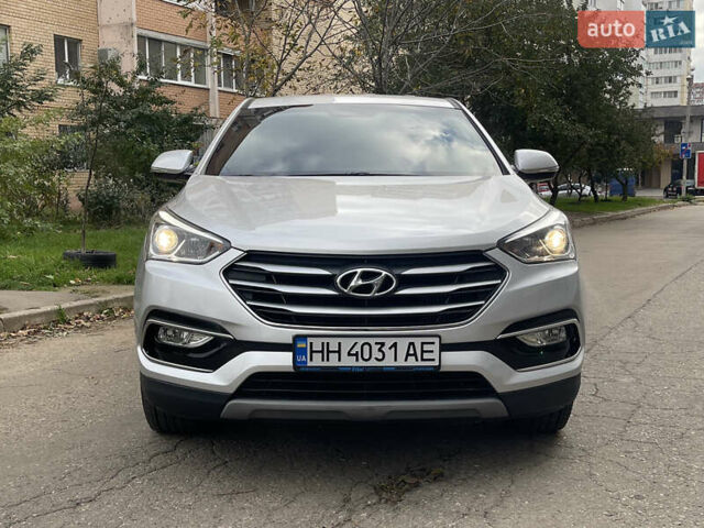 Сірий Хендай Санта Фе, об'ємом двигуна 2 л та пробігом 78 тис. км за 21700 $, фото 2 на Automoto.ua