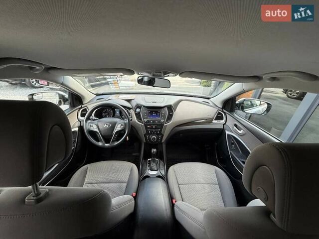 Серый Хендай Санта Фе, объемом двигателя 2.36 л и пробегом 123 тыс. км за 16900 $, фото 52 на Automoto.ua