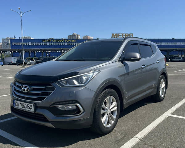Серый Хендай Санта Фе, объемом двигателя 2.2 л и пробегом 178 тыс. км за 20900 $, фото 5 на Automoto.ua