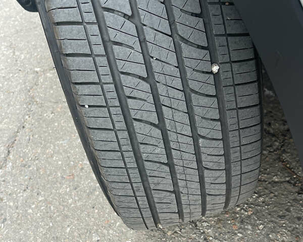 Сірий Хендай Санта Фе, об'ємом двигуна 2 л та пробігом 78 тис. км за 21700 $, фото 27 на Automoto.ua