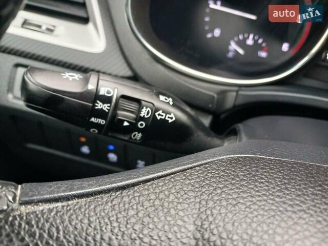 Хендай Санта Фе 2017 в Чернобае на Automoto.ua Серый Хендай Санта Фе, объемом двигателя 2.2 л и пробегом 163 тыс. км за 21700 $, фото 58 на Automoto.ua