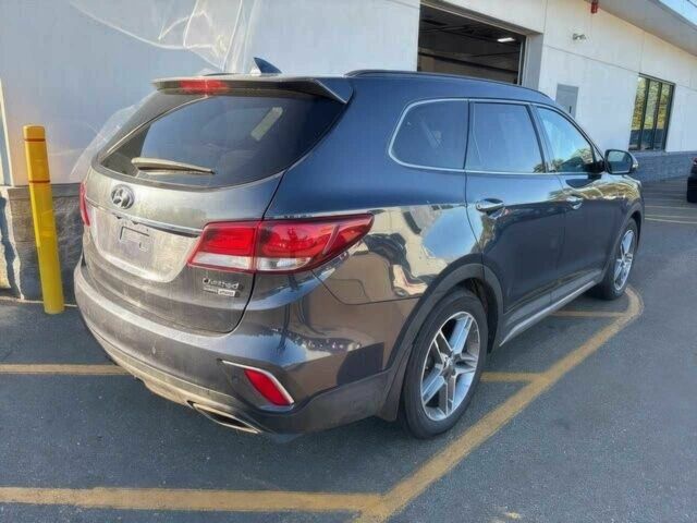 Серый Хендай Санта Фе, объемом двигателя 3.3 л и пробегом 62 тыс. км за 8200 $, фото 5 на Automoto.ua