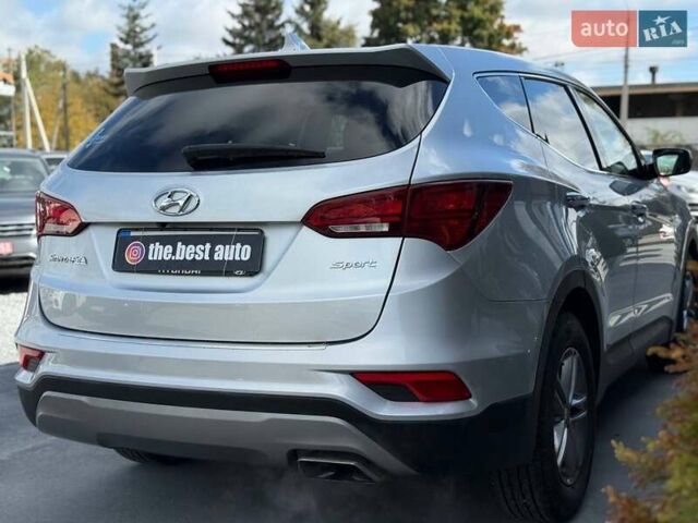 Серый Хендай Санта Фе, объемом двигателя 2.36 л и пробегом 123 тыс. км за 16900 $, фото 9 на Automoto.ua