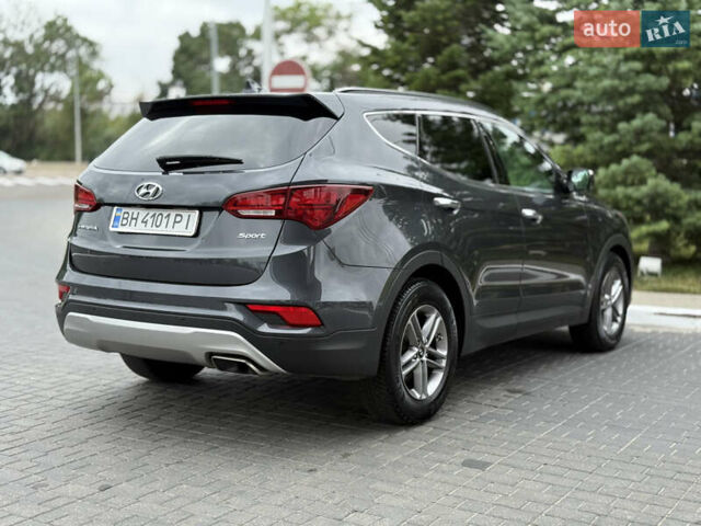 Серый Хендай Санта Фе, объемом двигателя 2.4 л и пробегом 120 тыс. км за 20000 $, фото 23 на Automoto.ua