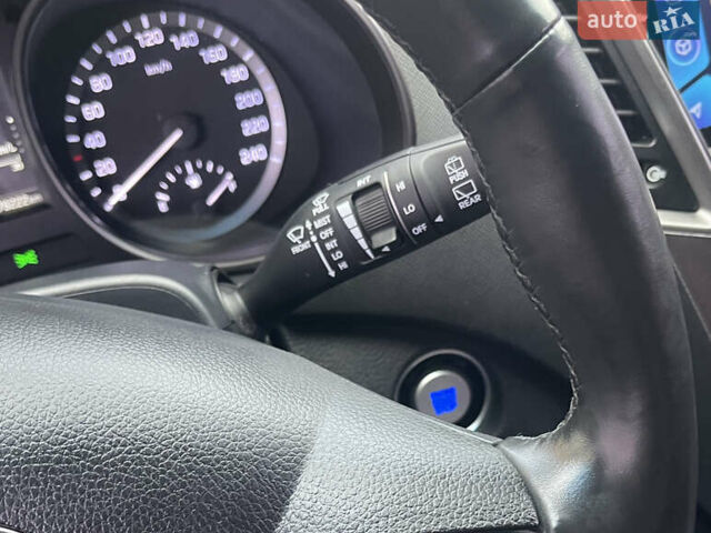 Сірий Хендай Санта Фе, об'ємом двигуна 2 л та пробігом 78 тис. км за 21700 $, фото 15 на Automoto.ua