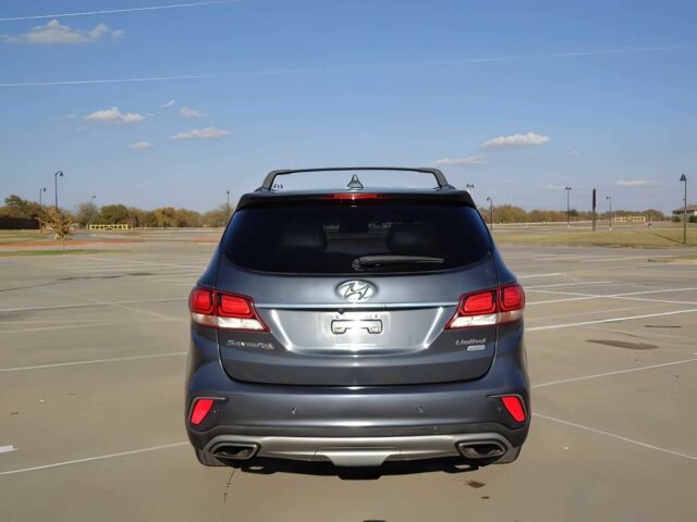 Сірий Хендай Санта Фе, об'ємом двигуна 3.3 л та пробігом 50 тис. км за 7800 $, фото 5 на Automoto.ua