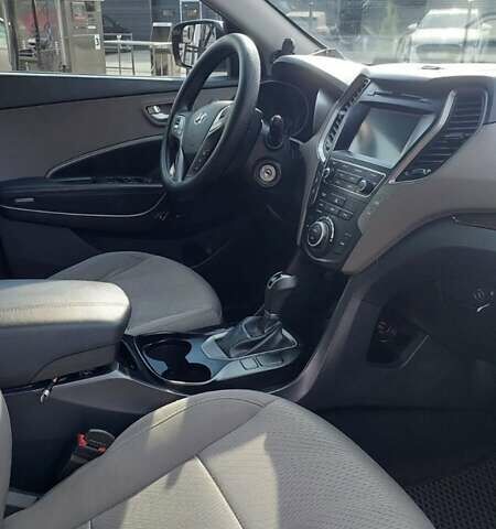 Сірий Хендай Санта Фе, об'ємом двигуна 2.36 л та пробігом 132 тис. км за 14500 $, фото 12 на Automoto.ua