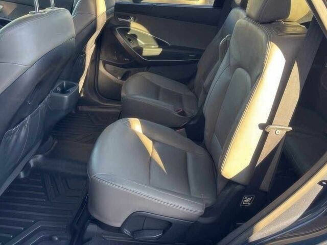 Серый Хендай Санта Фе, объемом двигателя 3.3 л и пробегом 62 тыс. км за 8200 $, фото 9 на Automoto.ua