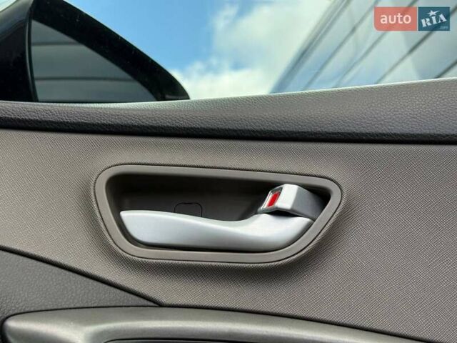 Серый Хендай Санта Фе, объемом двигателя 2.36 л и пробегом 123 тыс. км за 16900 $, фото 60 на Automoto.ua