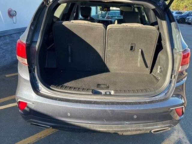 Серый Хендай Санта Фе, объемом двигателя 3.3 л и пробегом 62 тыс. км за 8200 $, фото 10 на Automoto.ua