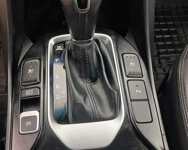Хендай Санта Фе 2017 в Чернобае на Automoto.ua Серый Хендай Санта Фе, объемом двигателя 2.2 л и пробегом 163 тыс. км за 21700 $, фото 41 на Automoto.ua
