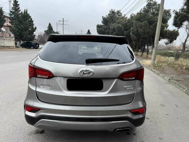 Сірий Хендай Санта Фе, об'ємом двигуна 2.4 л та пробігом 68 тис. км за 12100 $, фото 3 на Automoto.ua